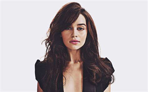 Download Imagens Emilia Clarke 4k 2021 Estrelas De Cinema Hollywood Atriz Britânica Sessão