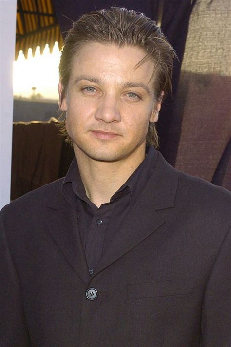 Pin By Carrie Hale On Jeremy Renner Younger Jeremy Renner Younger