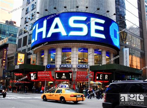 Chase Bank Times Square Manhattan New York City Usa Stock Photo