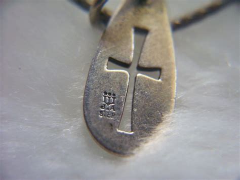 James Avery Sterling Open Cross Charm Retired 925 Silver Chain Necklace
