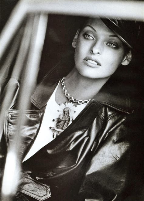 Uk Vogue Sept 1992 Linda Evangelista By Peter Lindbergh Linda