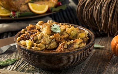 Many traditional recipes make it to the table on christmas eve in the philippines. All the traditional Irish recipes you'll need for Christmas dinner (With images) | Stuffing recipes