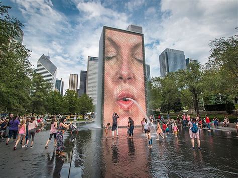 Crown Fountain In Chicago Loop United States Sygic Travel