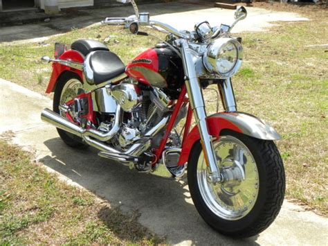 This fat boy is in showroom condition with only 10800 miles on it.tires were replaced at 10,000 miles, ustom exhaust, erformance programmer, nbsp;quick release windshield, uick release back rack with. 2005 Harley Davidson CVO screaming eagle fatboy