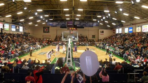 Best Arenas In Every State To Watch A Basketball Game Gobanking