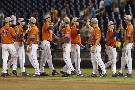 florida baseball bounces back in super regional elimination game espn 98 1 fm 850 am wruf