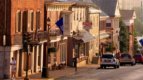 Americas Coolest Small Towns