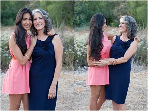 Details 107 Mother Daughter Poses For Pictures Latest Vn