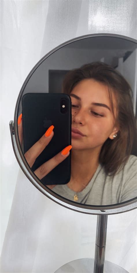 30 Selfie Mirror Rieke Wallpapers
