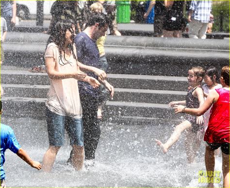 photo katie holmes soaking wet for mania days 25 photo 2875562 just jared entertainment news
