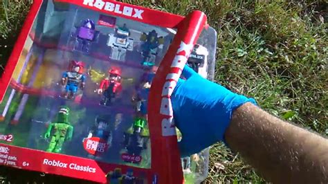 Roblox Box Set Series 2 All The Codes Up For Grabs Youtube