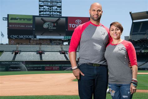 Albert Pujols 2022 Wife Net Worth Tattoos Smoking And Body Facts Taddlr