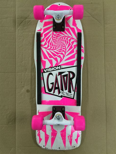 Vision Gator Complete Classic Skateboard Skateboard Deck Art Old