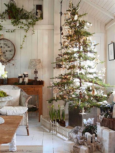 10 Country Christmas Decorating Ideas Artisan Crafted Iron