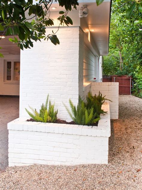 Everything else on the exterior of the house (trim and siding). Sherwin Williams Pure White SW 7005 | Exterior house ...
