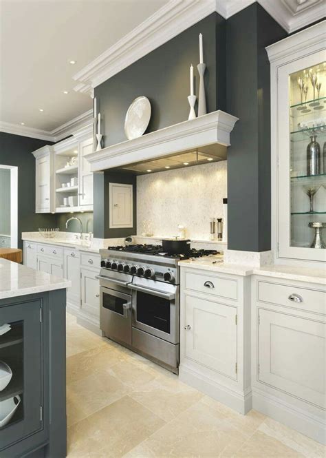 This chicago flat even incorporated some uplighting which makes that spot look even cooler. Match or make the coving larger for shelf? | Kitchen ...