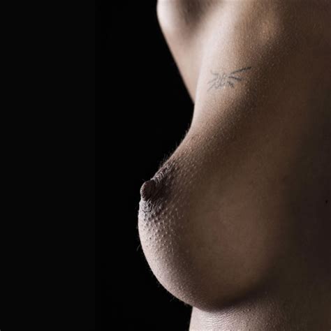 NippleV Artistic Nude Photo By Photographer Mustafa Turgut At Model