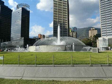 Plaza Venezuela Caracas 2021 What To Know Before You Go With