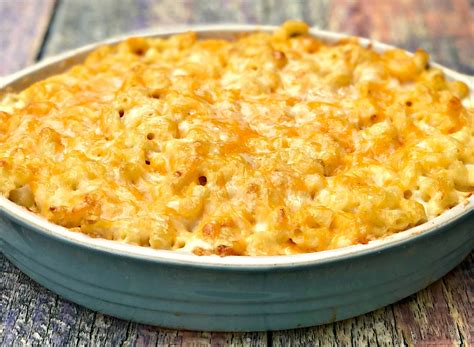 These simple twists on america's favorite side transform the dish to a hearty main course. African American Macaroni And Cheese Recipes | Besto Blog