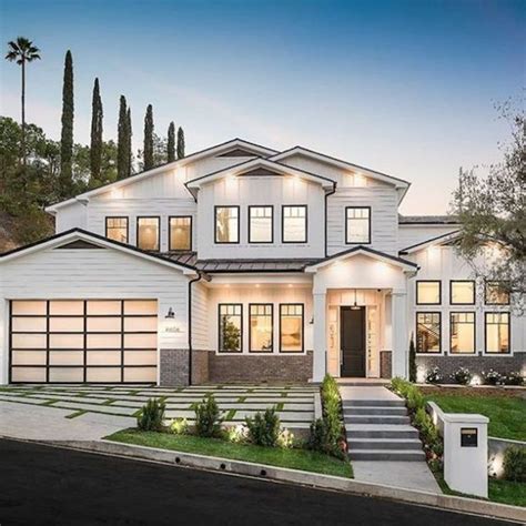 Dream Home A Luxurious Modern Farmhouse In Encino Hills Becki Owens