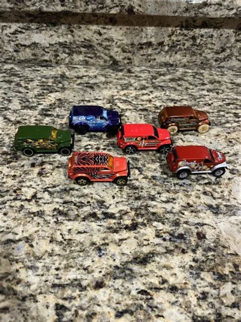 Six Hot Wheels Power Panel Van Carvel Real Riders Tiger Lot Euc 1995