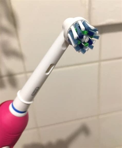 Oral B Electric Toothbrush Review The Techy Toothbrush That S 50 Off