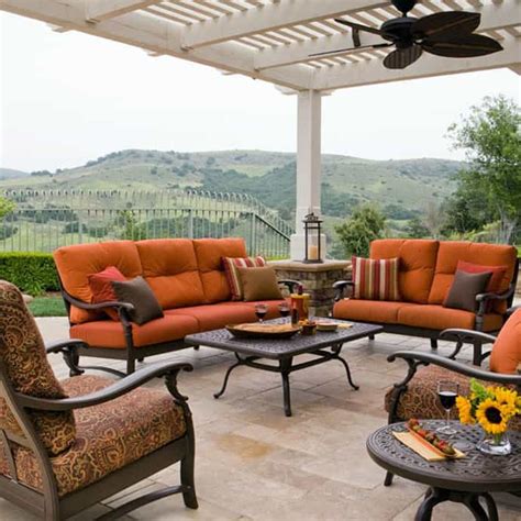 Visit one of our 10 showrooms to discover california outdoor living at its best. Elegant Outdoor Furniture for Stylish Terrace Design