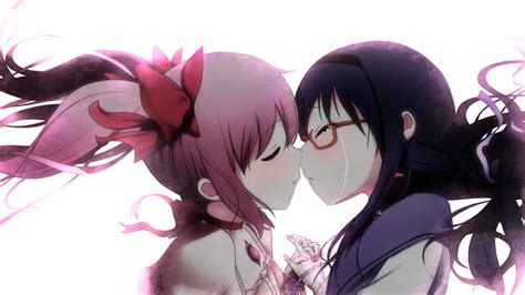 Madoka Kaname X Homura Akemi 4 By Kirika88 On Deviantart