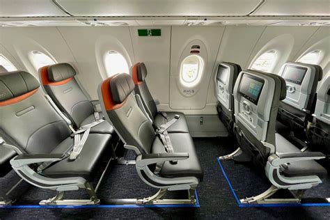 First Look Inside Jetblues Swanky New Airbus A220