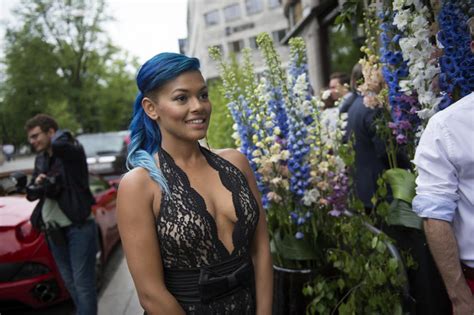 Alexandra irena acevedo joner (born 25 march 1990), professionally known as alexandra joner, is a norwegian singer and dancer. Alexandra Joner stilte med kveldens dypeste utringning ...