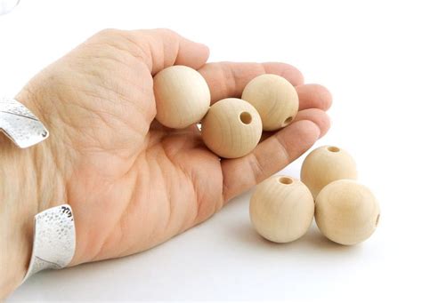 Round Wood Beads 25mm 1 Inch Round Unfinished Wood Beads Etsy