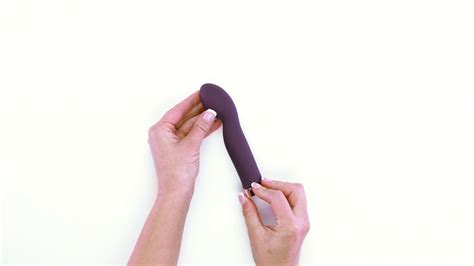 Fifty Shades Freed So Exquisite Rechargeable G Spot Vibrator Trade Youtube