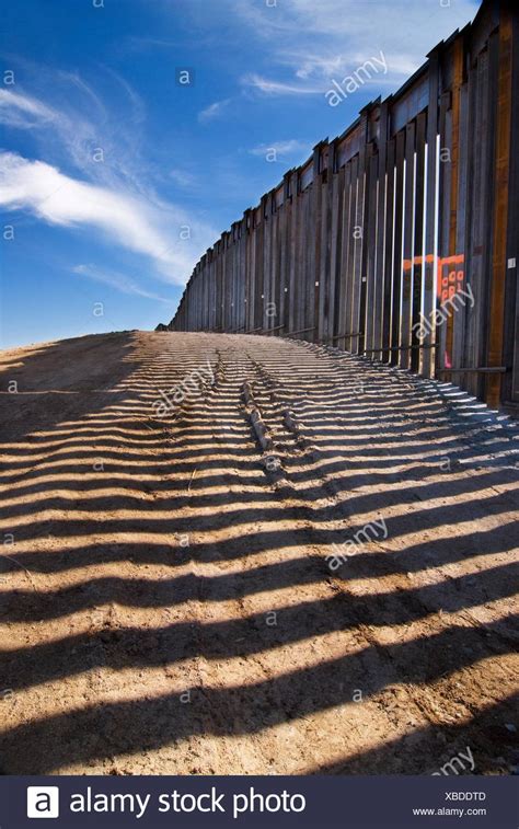 United States Border Fence Usmexico Border East Of Nogales Arizona