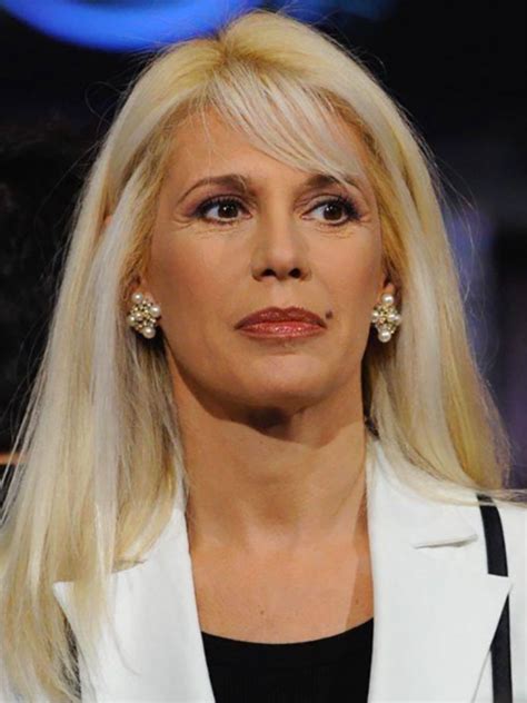 Da sempre ci si chiede come sia possibile. Maria Teresa Ruta, biografia, storia e vita privata ...