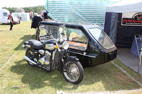 They Need A Bigger Bike To Pull This Rig Motorcycle Sidecar