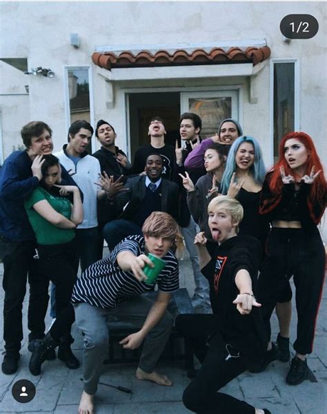 Maybe it's the hair nah it cant be that either dang. Pin by •°shelby°• on Fandoms | Colby brock, Sam and colby ...