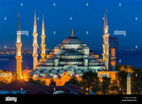 Vista Superior De La Noche En La Mezquita Sultan Ahmed O Mezquita Azul
