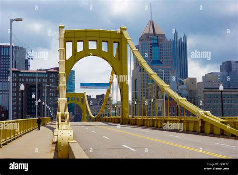 Bridge Pittsburgh Pa Stock Photo Alamy