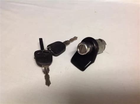 BRAND NEW FORD SIERRA MK RS COSWORTH XR I BOOT LOCK NOS PicClick UK