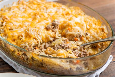 Thaw the hash browns before you start: Cheesy Beef and Hash Brown Casserole — The Mom 100 | Hash ...