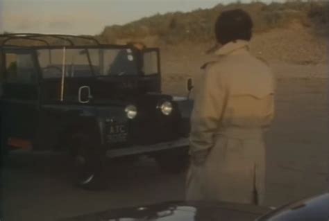 1953 land rover 86 series i in the dick francis thriller the racing game 1979 1980