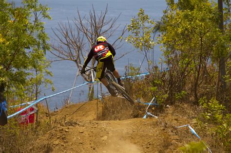 Video Mick Hannah S Pov Asia Pacific Dh Challenge Pinkbike