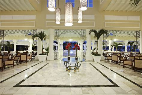Luxury Bahia Principe Aquamarine All Inclusive Resort