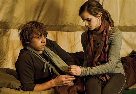 Ron And Hermione Deathly Hallows Part1 Harry Potter Photo 15280534