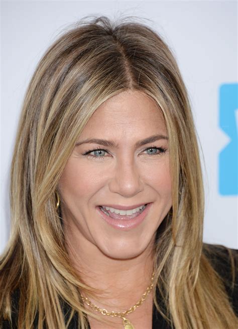 The daughter of actors john aniston and nancy dow, she began working as an actress at an early age with an uncredited role in the 1988 film mac and me; Jennifer Aniston - WE Day California 2018 • CelebMafia