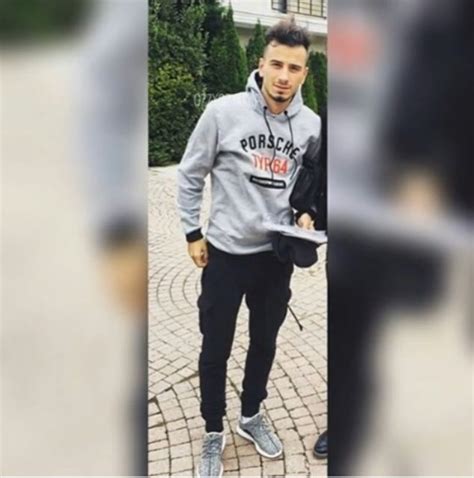 Sol bekte formayı kapan ve performansı giderek yükselen rıdvan yılmaz için üç kulüp devreye girdi. Oğuzhan Özyakup