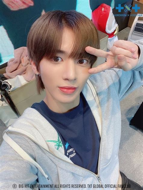 May 15, 2021 · the latest tweets from bts translations / bangtansubs (@bts_trans). 200526 | TXT WEVERSE UPDATE | Txt, Boy groups, Tomorrow