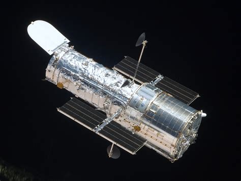 Hubble Space Telescope Photos Images Celebrating The 20th Anniversary