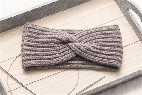 Headband With A Twist Knitting Pattern Mirella Moments