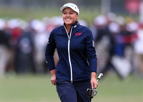 Brooke henderson wasn't sure how many tournaments she'd get into this lpga season, or if she'd even tee off at all. Canada's Brooke Henderson wins LPGA event in Saskatchewan
